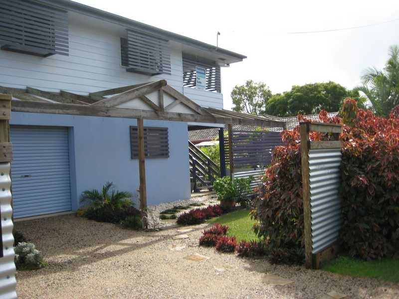 14 James Road, Beachmere QLD 4510