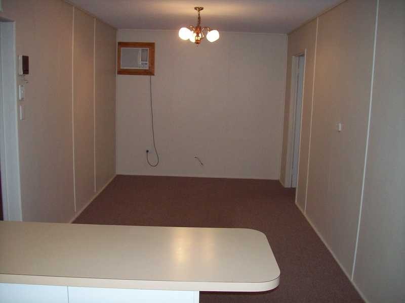 15 Amies Street, Beachmere QLD 4510