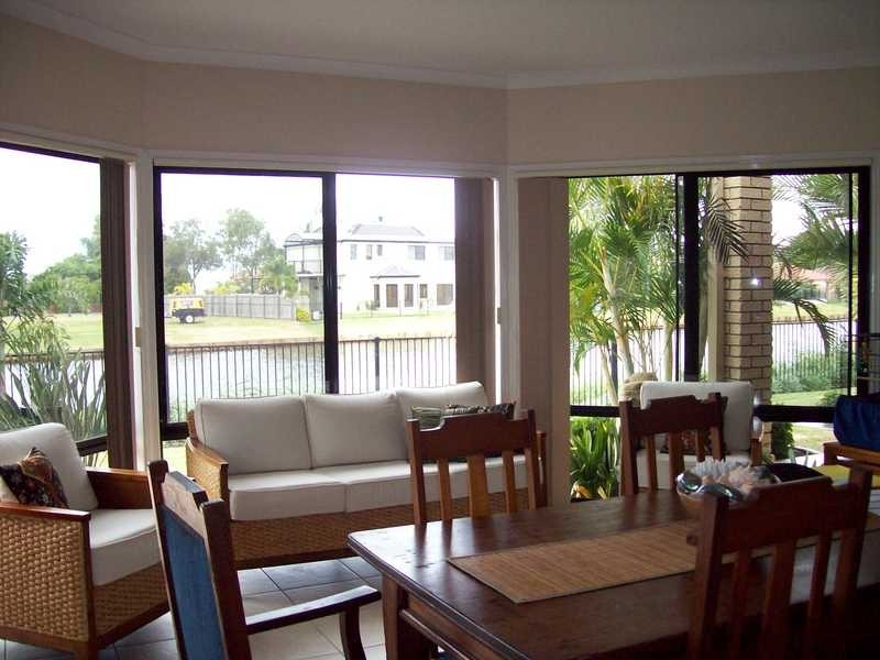 20 Apollo Crescent, Beachmere QLD 4510