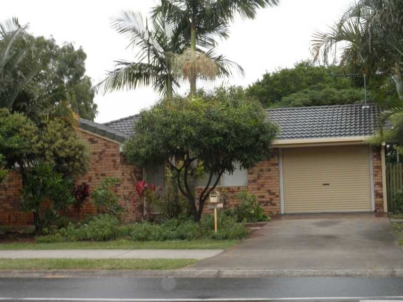 12 James Road, Beachmere QLD 4510