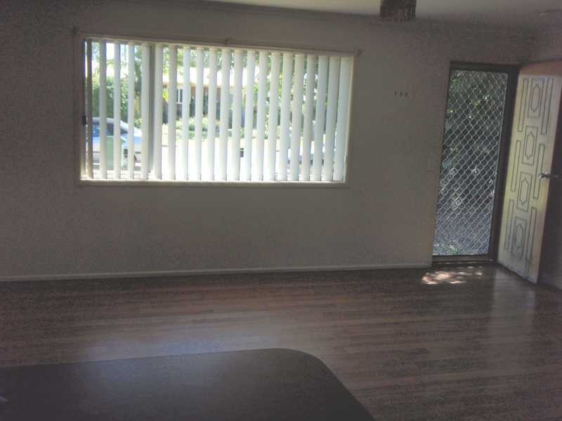 17 Moatah Drive, Beachmere QLD 4510