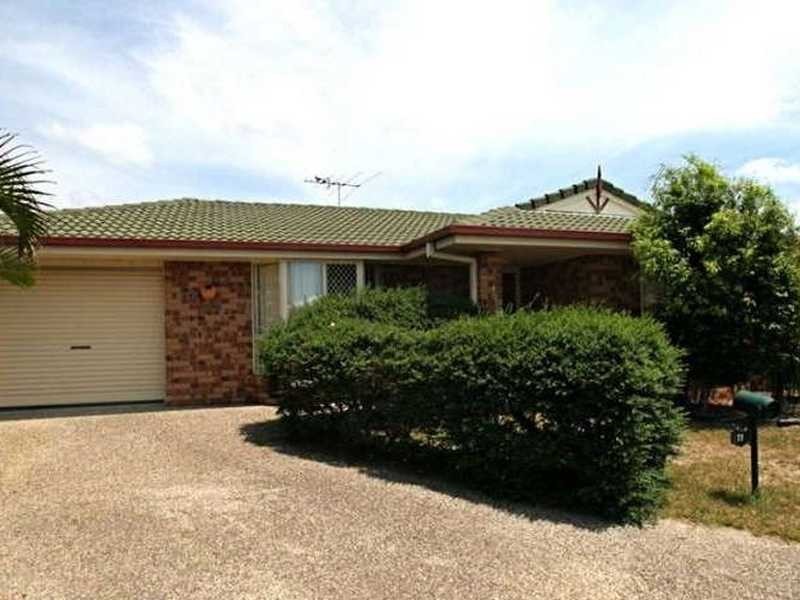 6 Solo Court, Beachmere QLD 4510