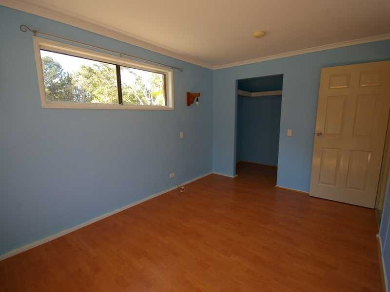 17 Glasgow Road, Ningi QLD 4511