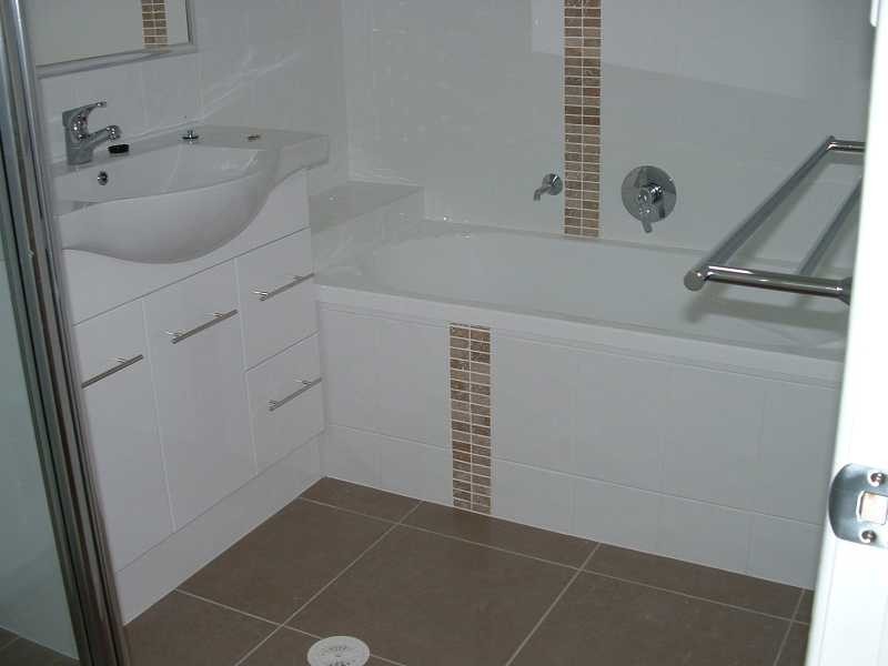 Unit 3/3-5 Weeroona Avenue, Beachmere QLD 4510