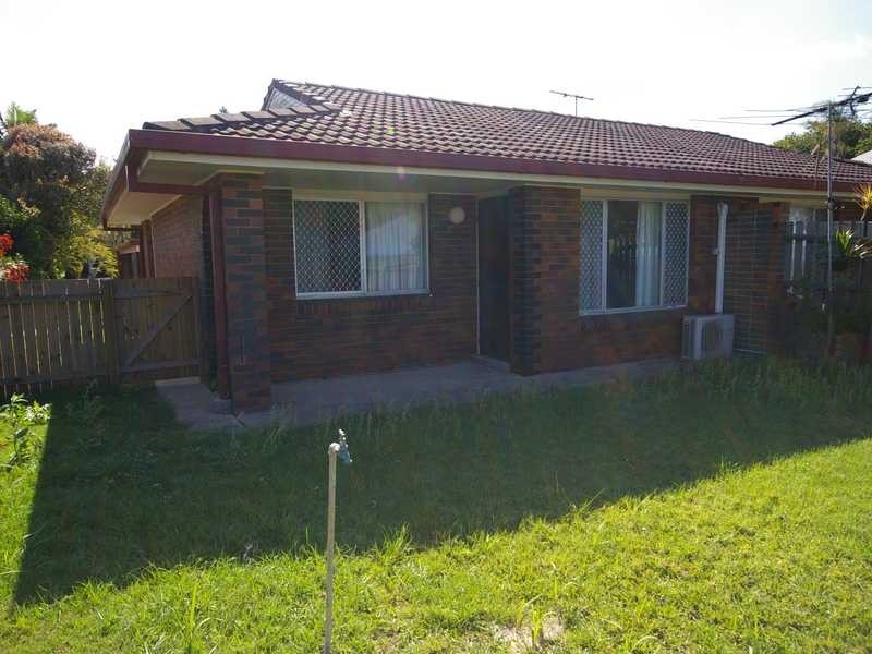 2/65 Coronation Avenue, Beachmere QLD 4510