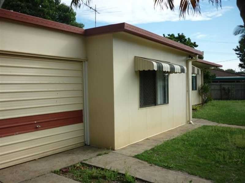 11 Gillian Street, Beachmere QLD 4510