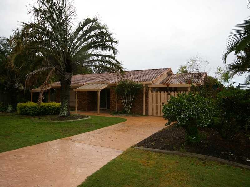 31 Kunde Street, Beachmere QLD 4510