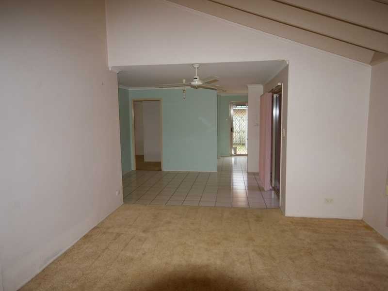 31 Kunde Street, Beachmere QLD 4510