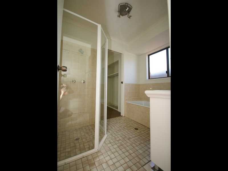 34 Patrick Street, Beachmere QLD 4510