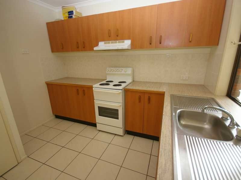 37 Moatah Drive, Beachmere QLD 4510