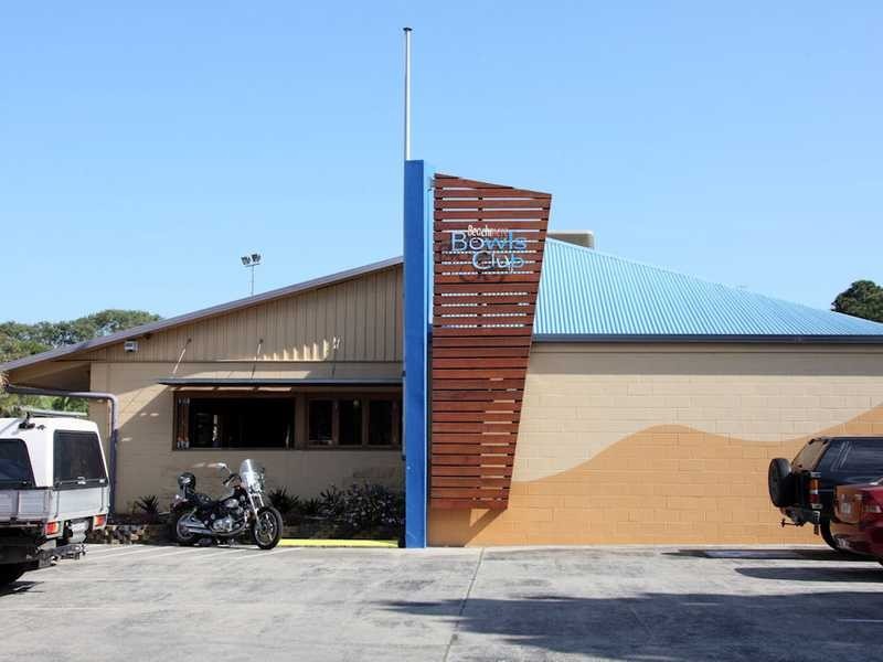 37 Moatah Drive, Beachmere QLD 4510