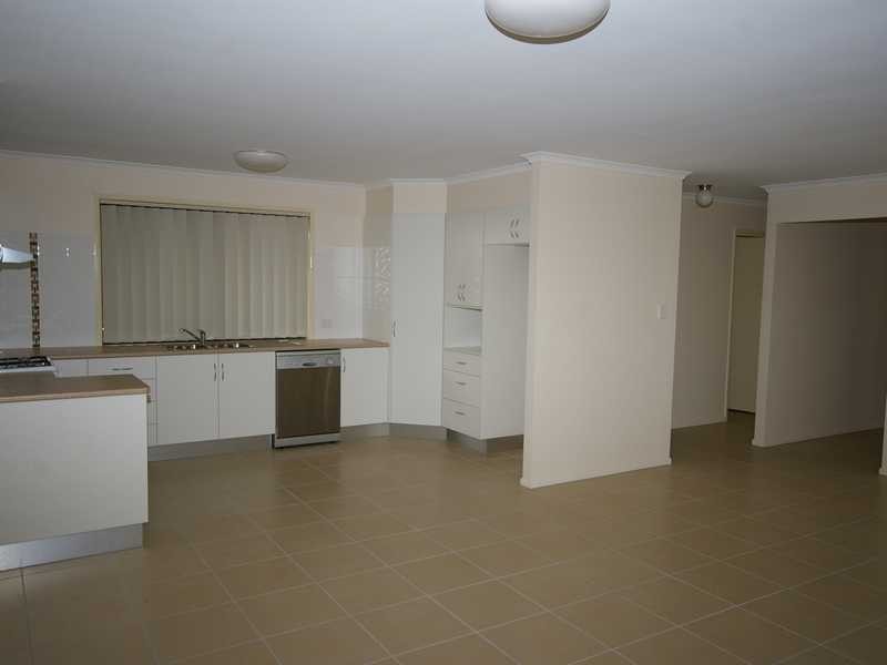 12 Elizabeth Street, Beachmere QLD 4510