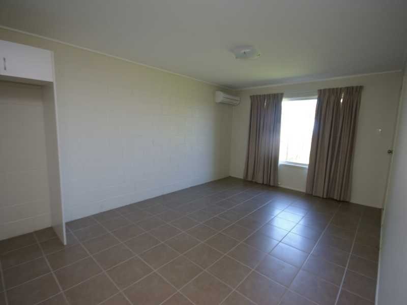 Unit 2/65 Coronation Avenue, Beachmere QLD 4510