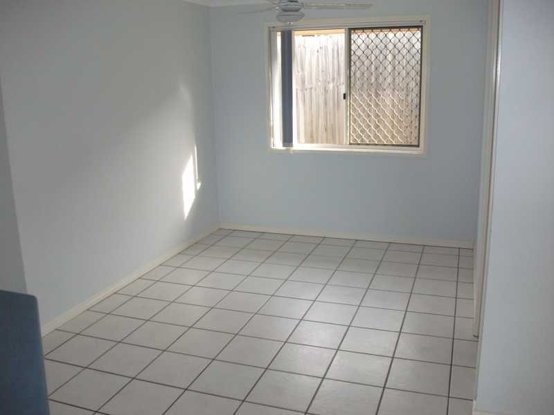 12 Monavale Street, Sandstone Point QLD 4511