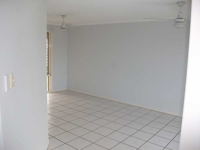 12 Monavale Street, Sandstone Point QLD 4511