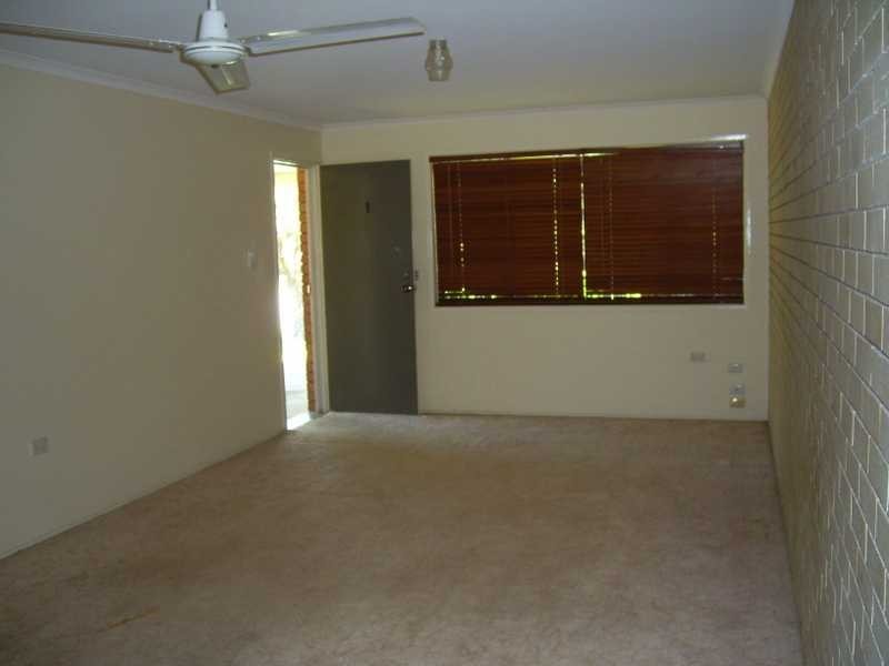 1/1 Bryant Street, Beachmere QLD 4510