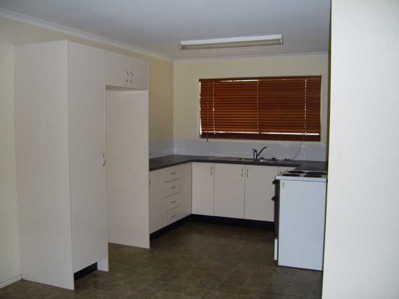 1/1 Bryant Street, Beachmere QLD 4510