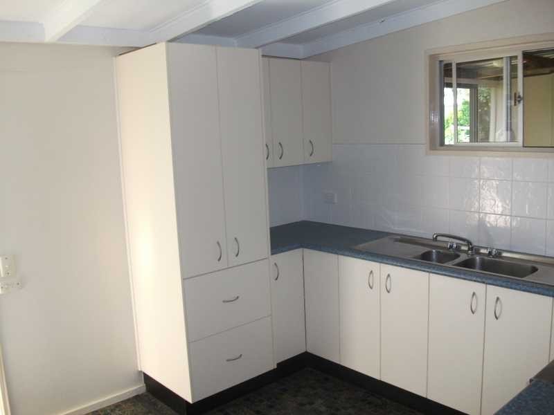 9 Prince Street, Beachmere QLD 4510