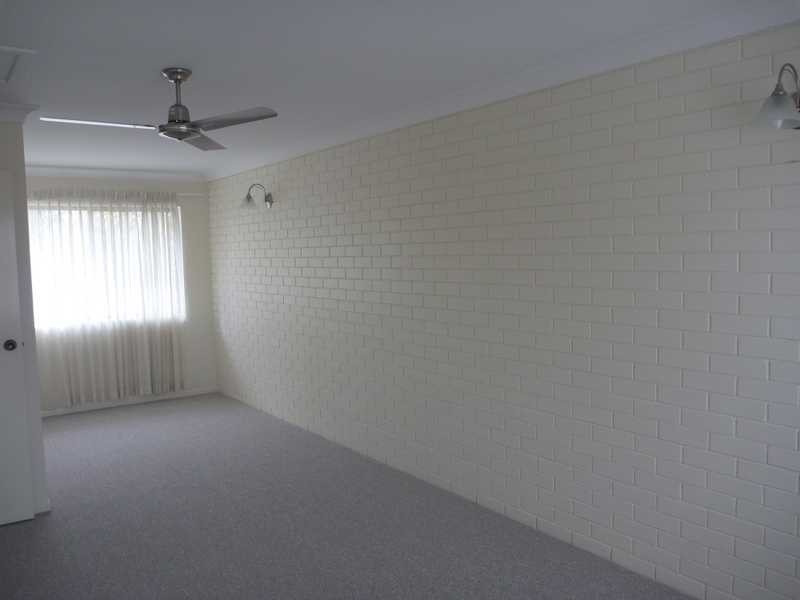 1/3 Dolphin Drive, Bongaree QLD 4507