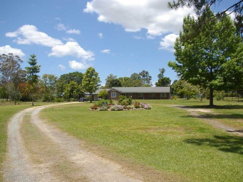 31 Jocelyn Street, Caboolture QLD 4510