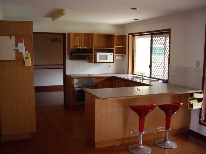 54 Bayside Drive, Beachmere QLD 4510