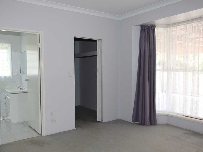 124 Bishop Road, Beachmere QLD 4510