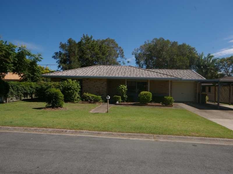 15 Gretel Street, Beachmere QLD 4510
