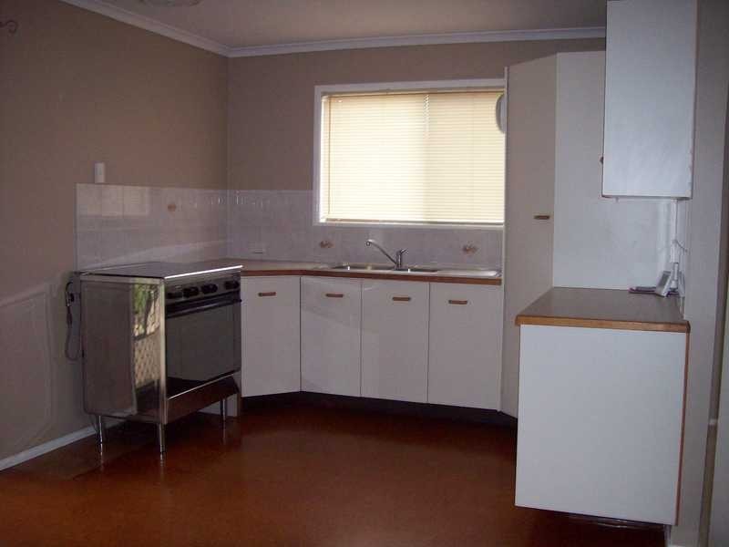 38 Moatah Drive, Beachmere QLD 4510