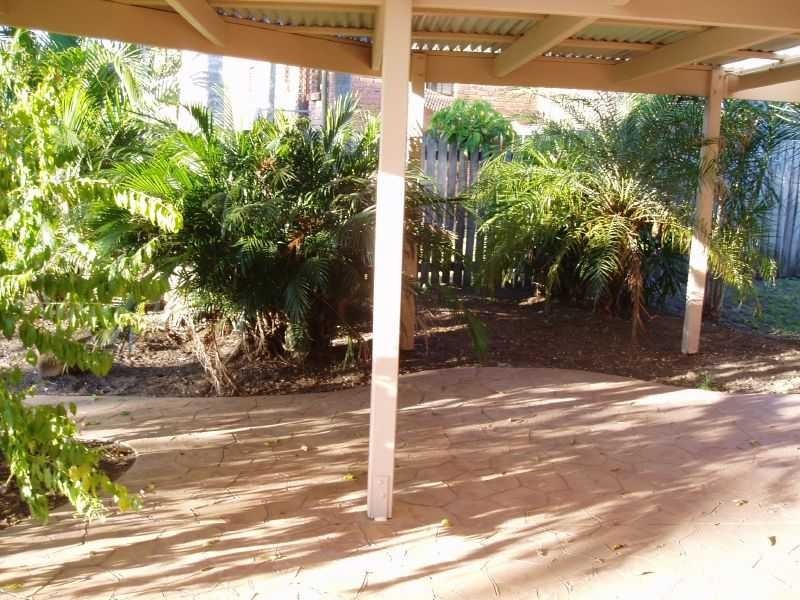 28 Clark Terrace, Sandstone Point QLD 4511