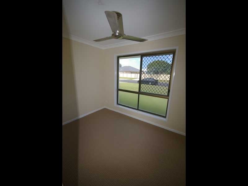 42 Moatah Drive, Beachmere QLD 4510