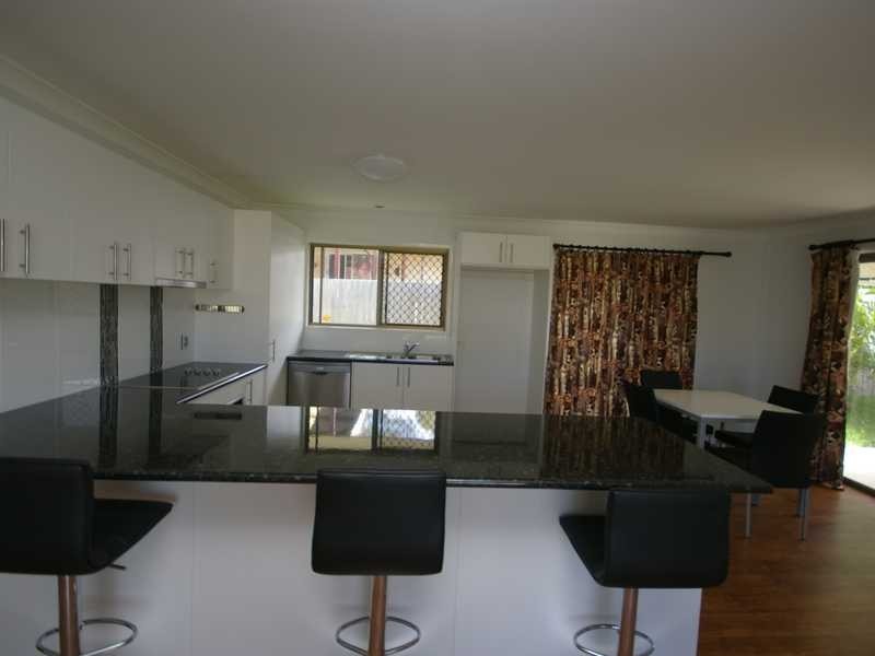 42 Moatah Drive, Beachmere QLD 4510