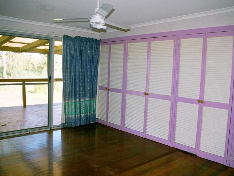 187 Bishop Road, Beachmere QLD 4510