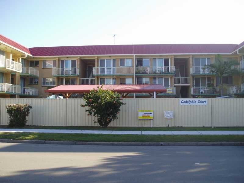 15/16 Bestman Avenue, Bongaree QLD 4507