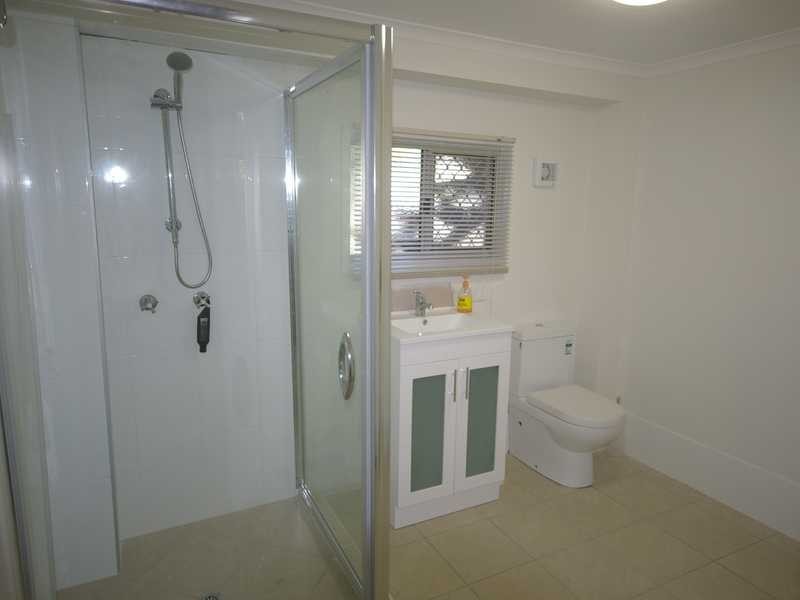 25 Bryant Street, Beachmere QLD 4510