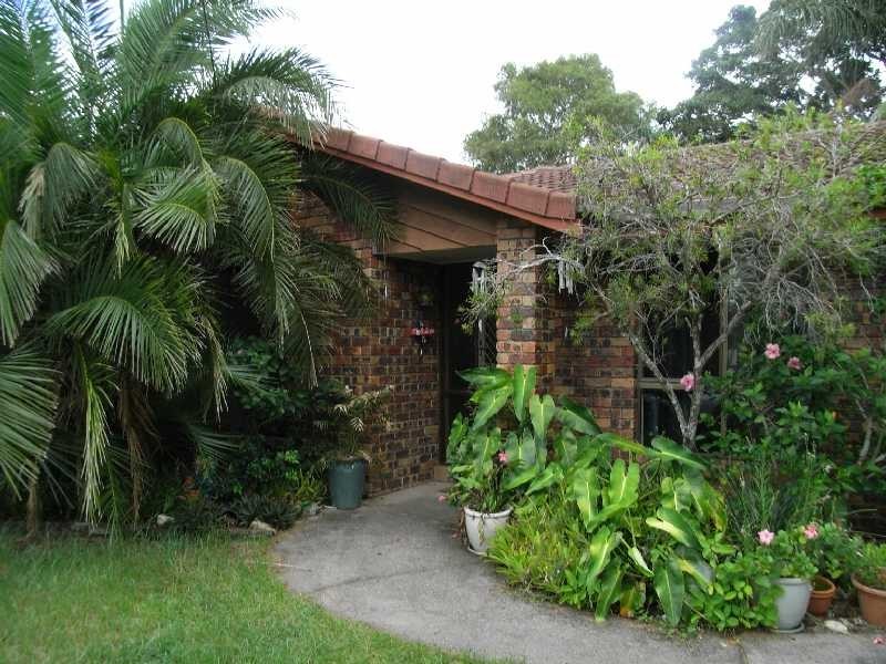 30 Bishop Road, Beachmere QLD 4510