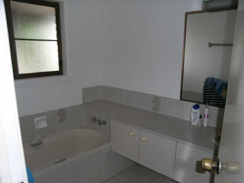 30 Bishop Road, Beachmere QLD 4510