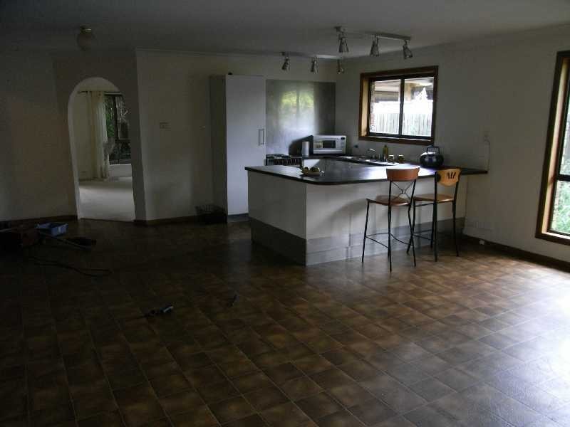 30 Bishop Road, Beachmere QLD 4510