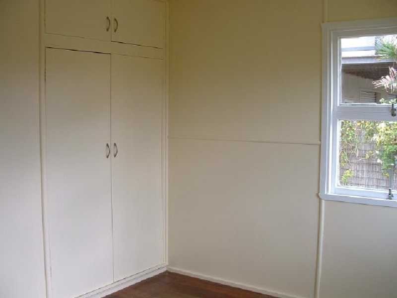 118 Biggs Avenue, Beachmere QLD 4510