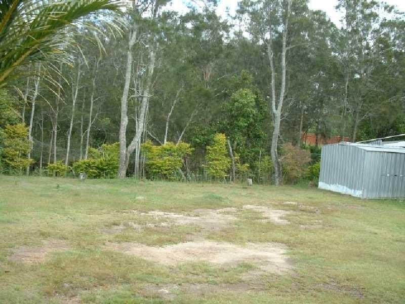 118 Biggs Avenue, Beachmere QLD 4510
