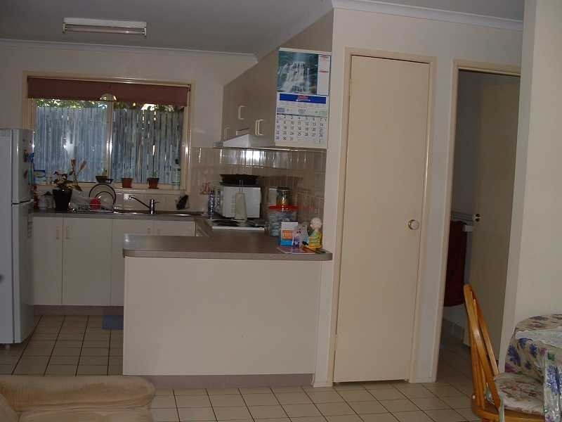 Unit 2/4 Margaret Street, Beachmere QLD 4510