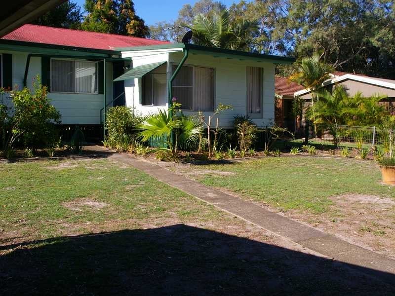 13 Elizabeth Street, Beachmere QLD 4510