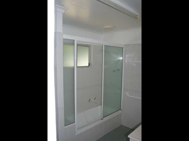 13 Elizabeth Street, Beachmere QLD 4510