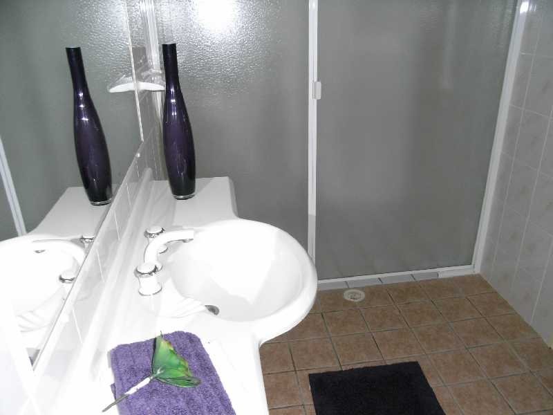 27 Grace Street, Beachmere QLD 4510