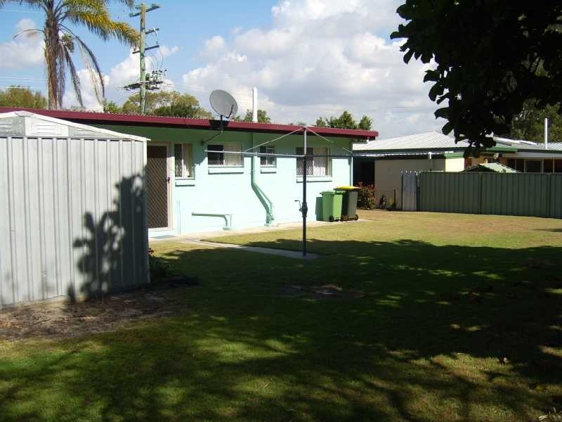11 Patrick Street, Beachmere QLD 4510