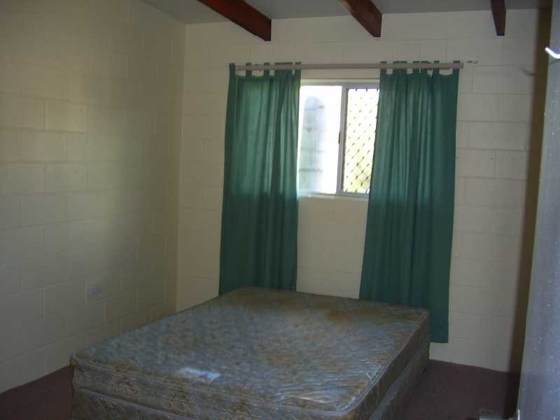 11 Patrick Street, Beachmere QLD 4510