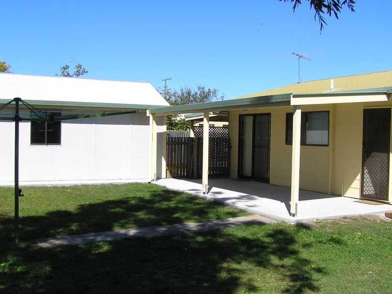 4 Kelunji Court, Beachmere QLD 4510