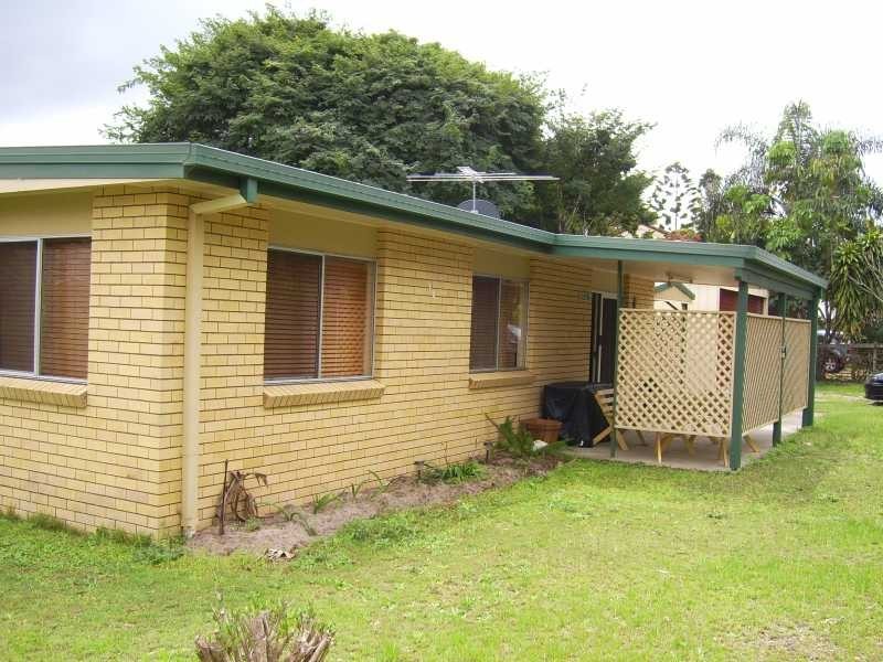 78 Bishop Road, Beachmere QLD 4510