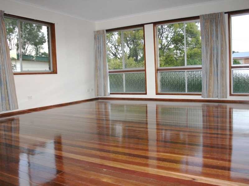 Flinders View QLD 4305