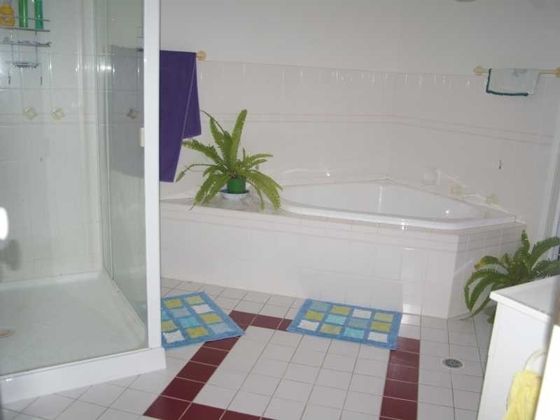198 Tallegalla Two Tree Hill Road, Tallegalla QLD 4340