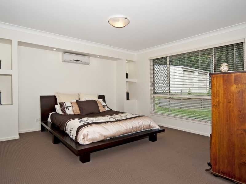 Pine Mountain QLD 4306